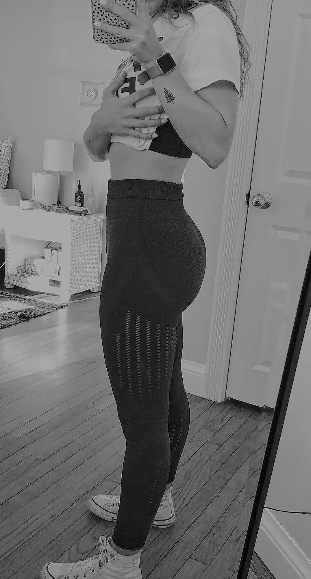 Crop tops were made for yoga pants Crop tops were made for yoga pants