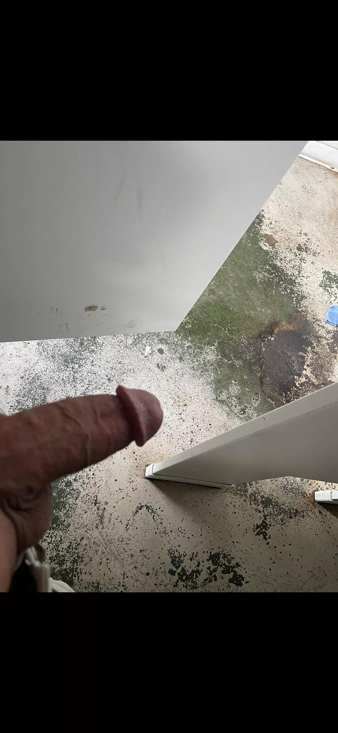 Cruising in a public restroom 🚽