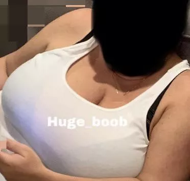 Cuck with a giant titty BBW . Love to show off her big clothed tits . She needs a BBC .Hit me up. Cuck with a giant titty BBW . Love to show off her big clothed tits . She needs a BBC .Hit me up.