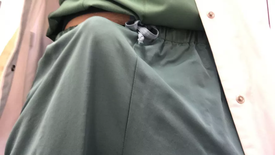 Cucks, pull my scrubs down and expose my throbbing cock!!!