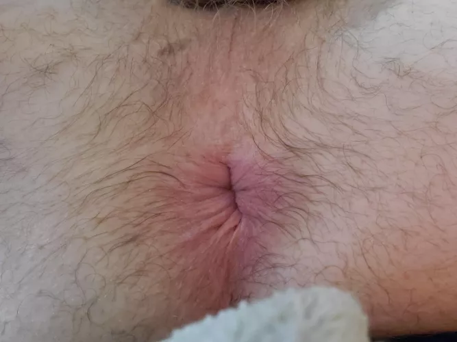Cud looking for daddy to train tight hole (DM) open