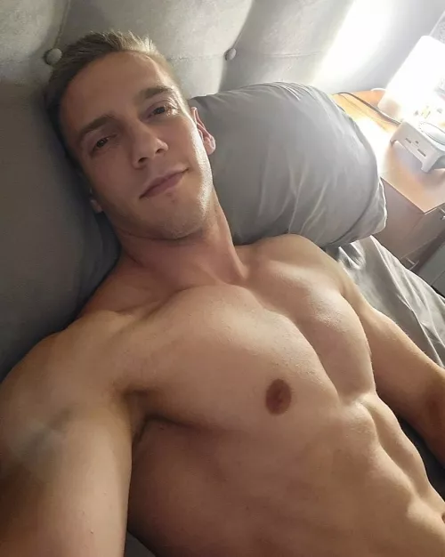 cuddle like weekend plan ? ๐