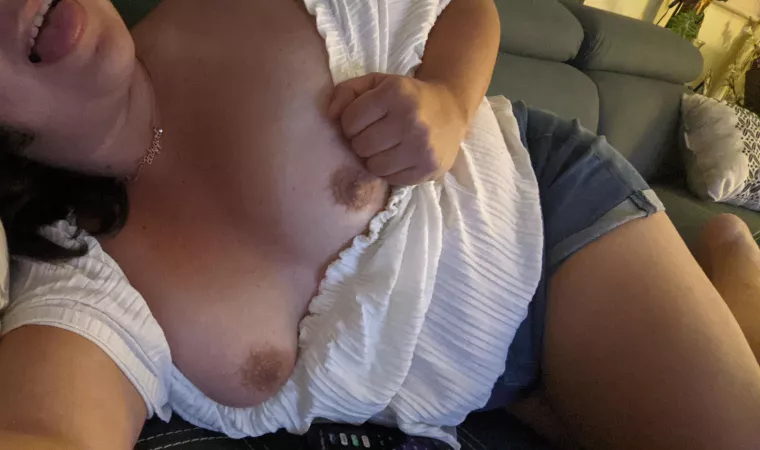 Cuddle me with your face buried in my titties? ๐ฅบ๐