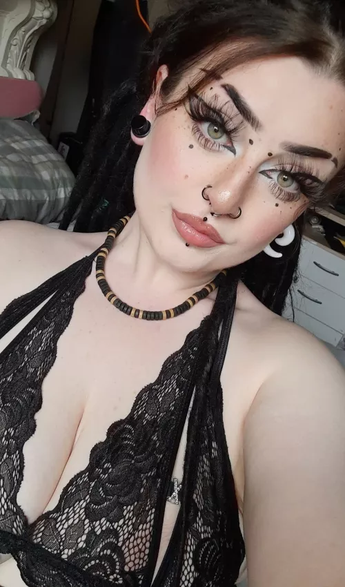 Cuddle then fuck?๐ I'm Sage but you can call me Mommy๐ค Let me care for you๐ 60% OFF FOR 10 ONLY๐ Link in comments, Free video of your choice when you subscribe๐
๐ฆCum chat baby
