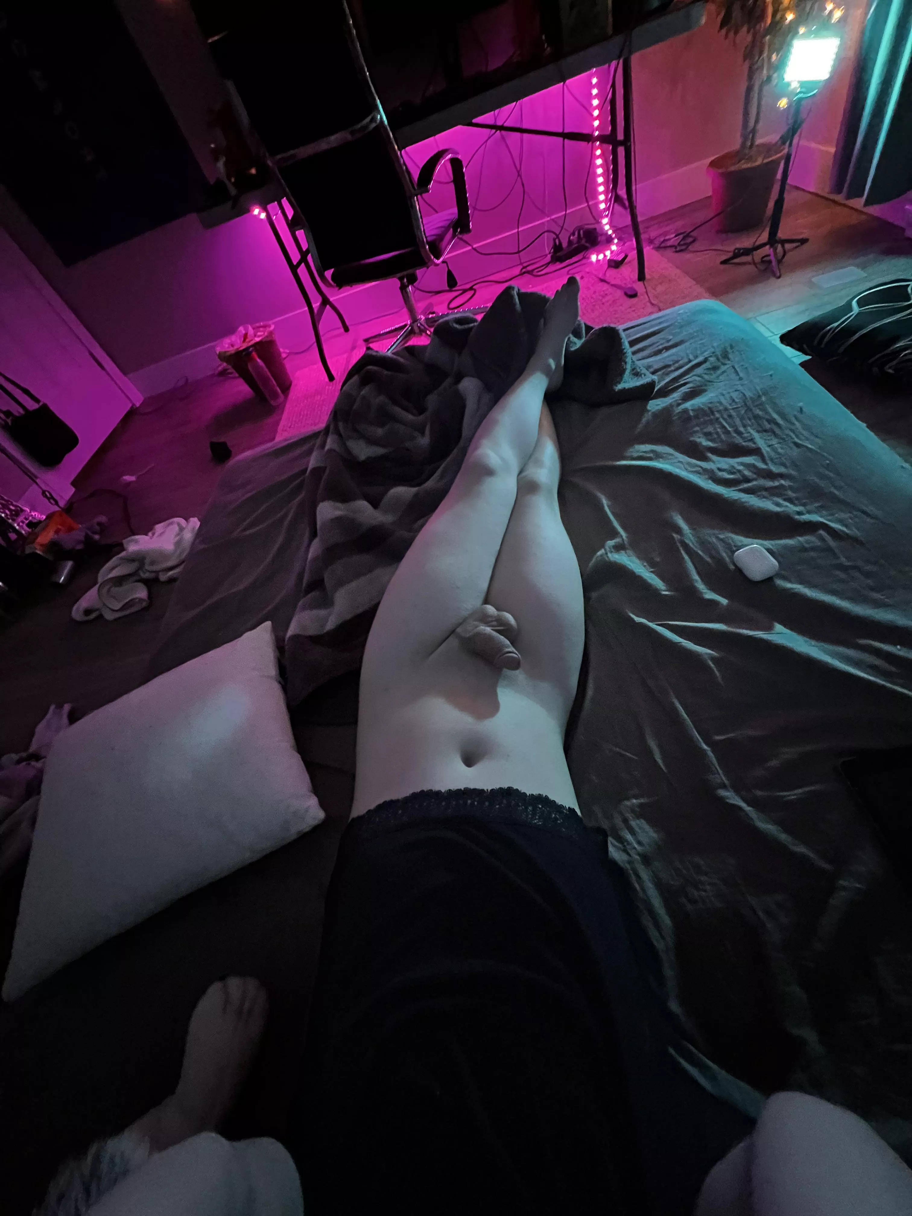 Cuddles? ๐ Cuddles? ๐