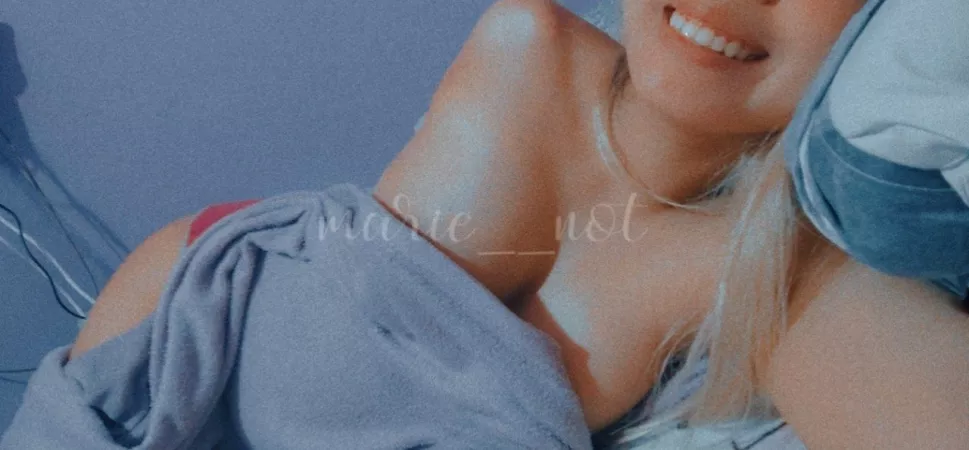 cum cuddle with me luv? π€