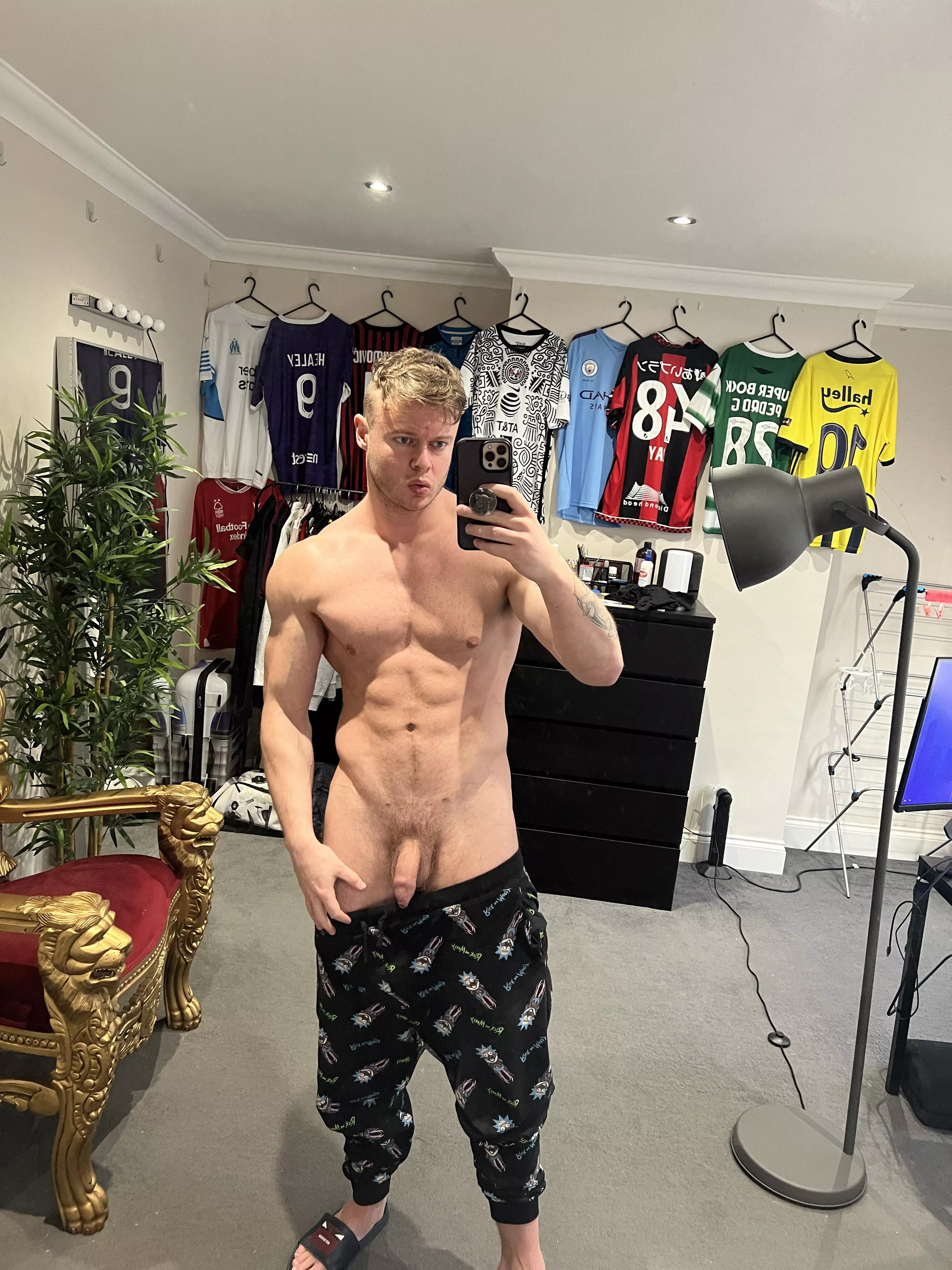 Cum gutters Cum gutters