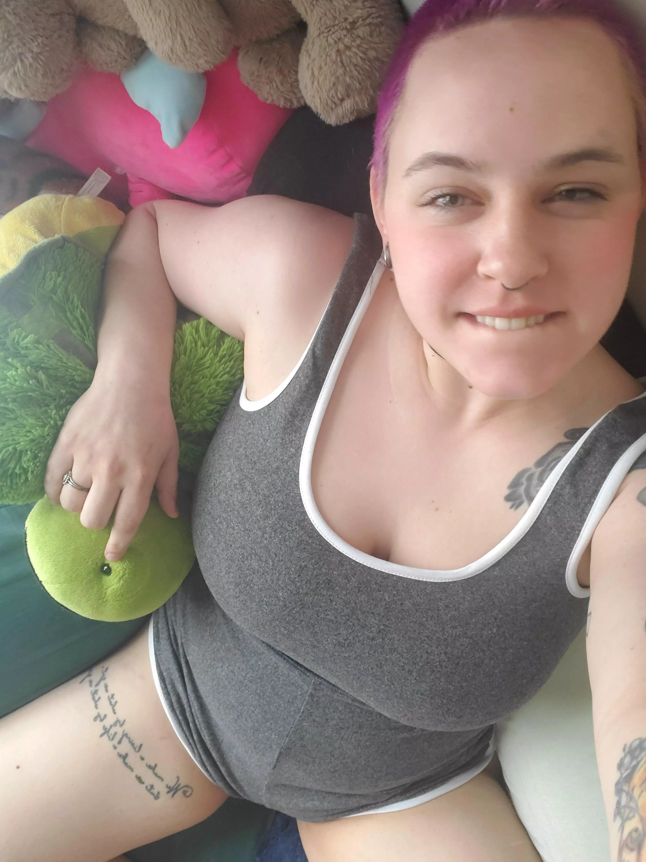 Cum have some fun with me ?