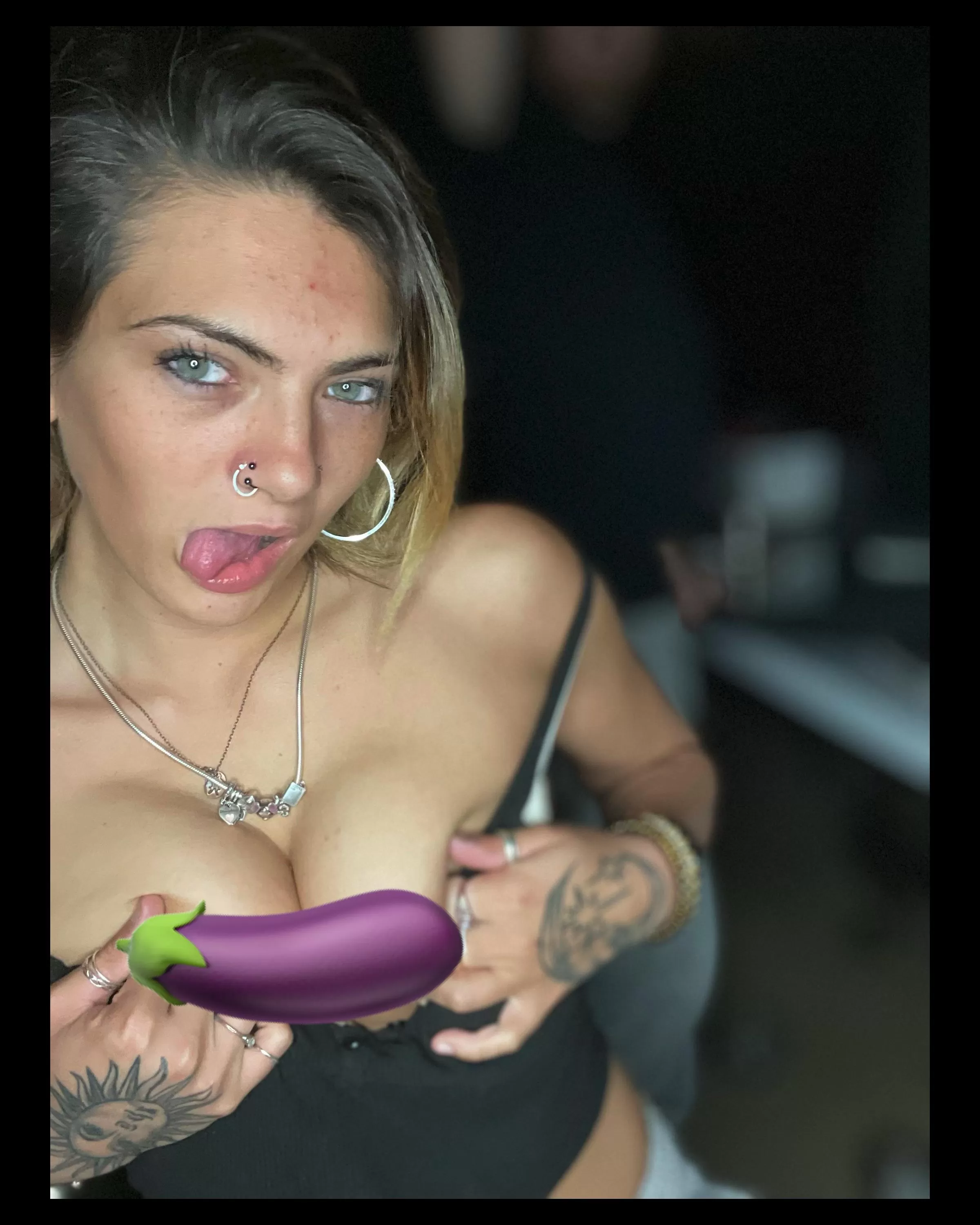 💋💦 cum help out 😩 💋💦 cum help out 😩