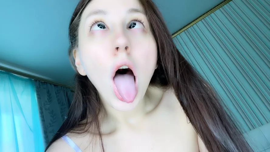 Cum hungry π₯΅ Cum hungry π₯΅