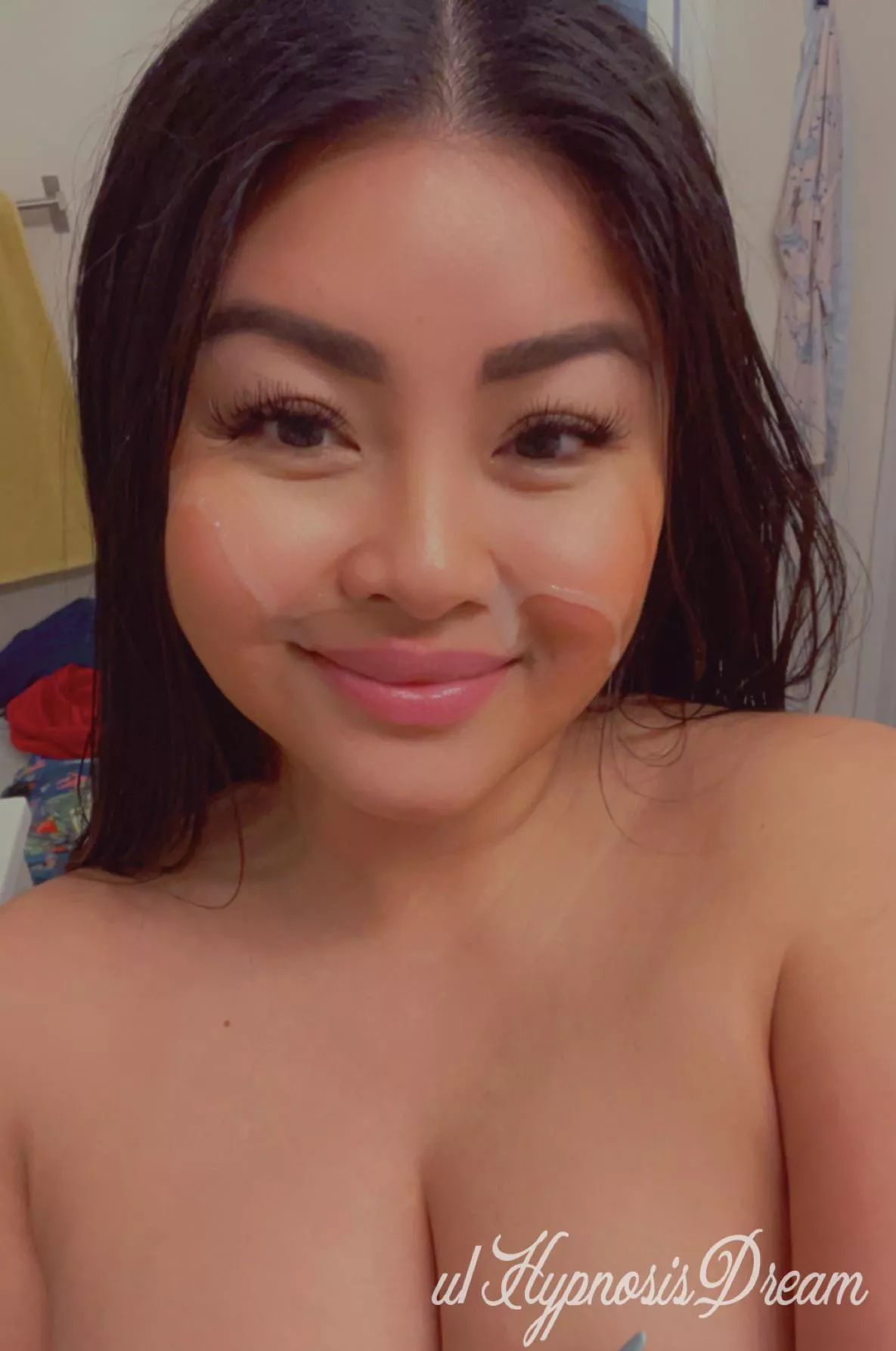 Cum is good for my skin 😘