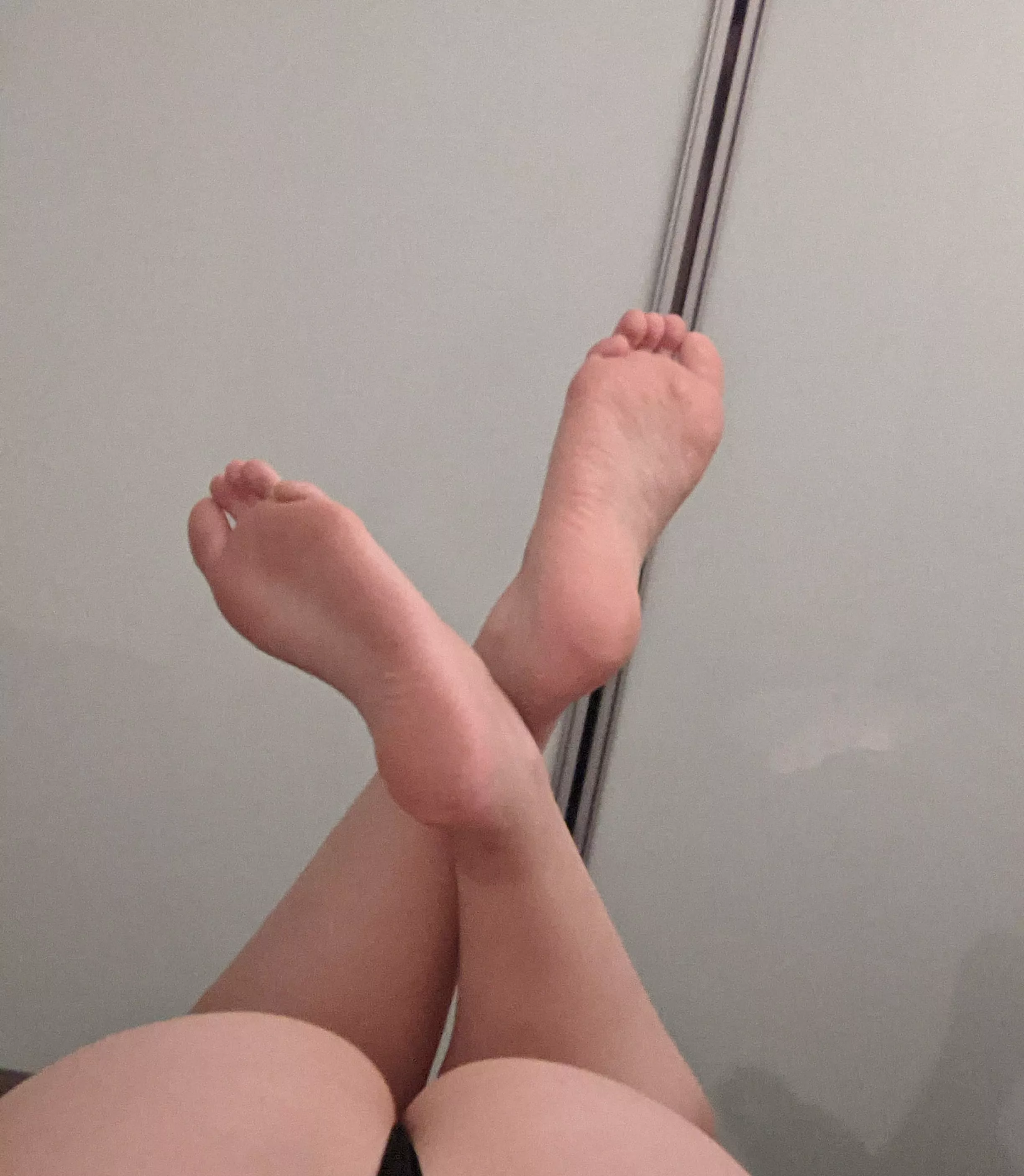 cum see the toes cum see the toes