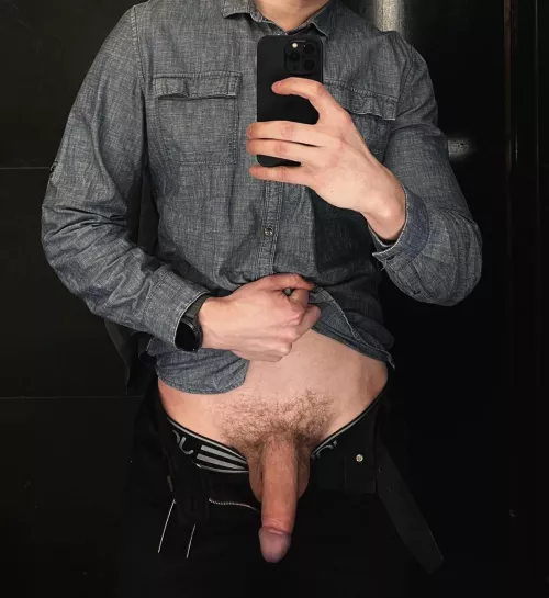 Cum suck me off before my next meeting [39]