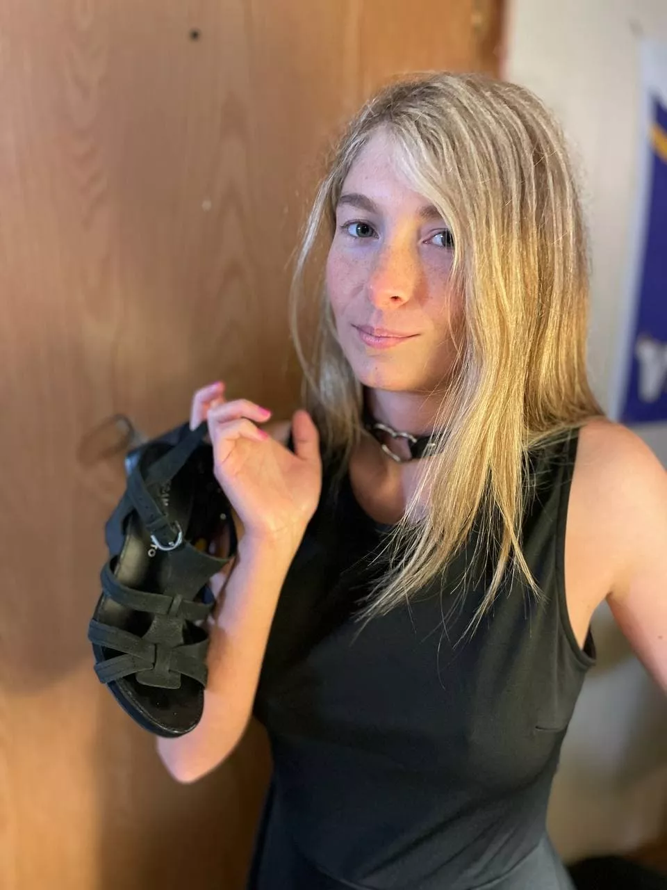 Cum take me shoe shopping ?