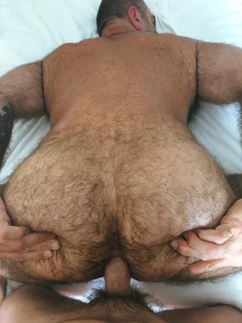 Cumming in dads is my favorite hobby. 👅