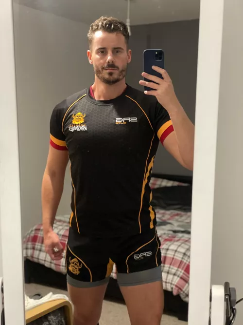 Curls, beard, and a kit. Curls, beard, and a kit.