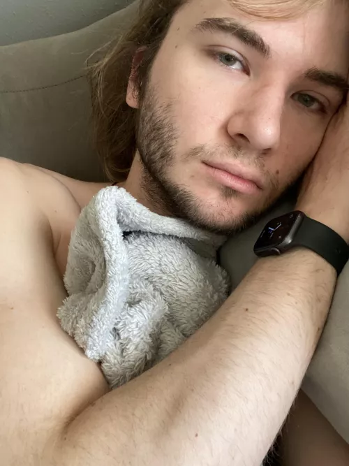 Currently listening to love songs no one knows