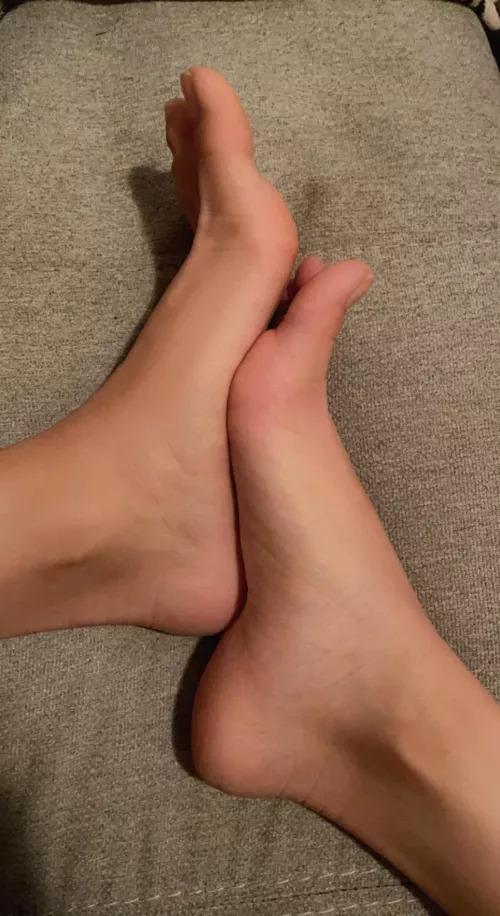 Curves👅🦶🏼 Curves👅🦶🏼