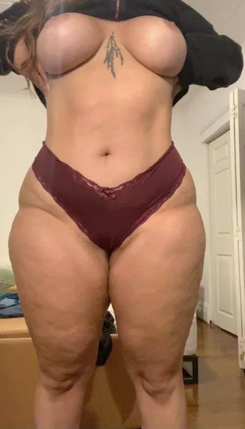 Curves to keep you warm this winter π€