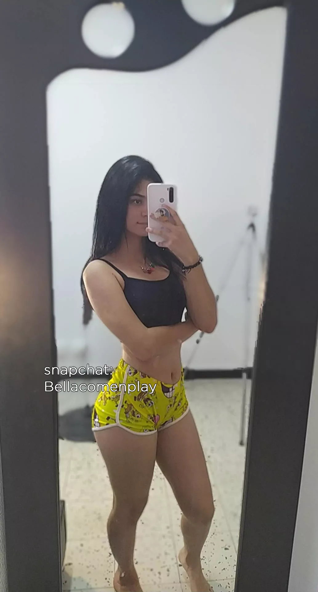 Curvy as hellllll ✨