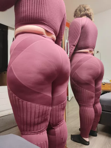Curvy enough?ππ