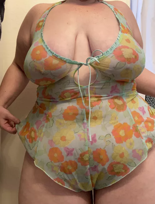 curvy in all places curvy in all places