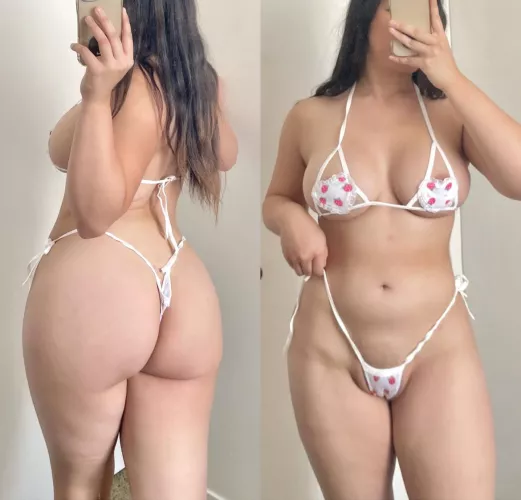 Curvy Korean college girl in bikini Curvy Korean college girl in bikini