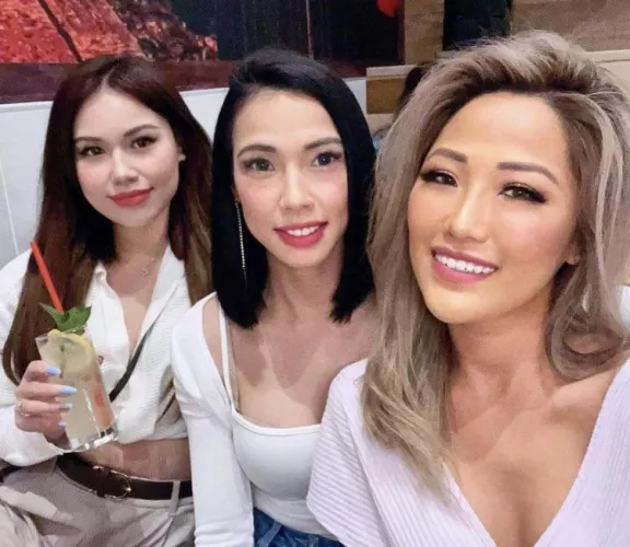 Cute Asian Ladies Cute Asian Ladies