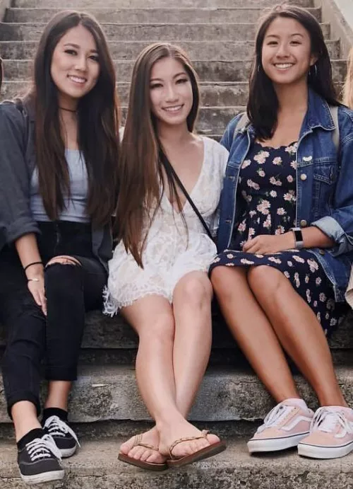Cute Asian Trio Cute Asian Trio