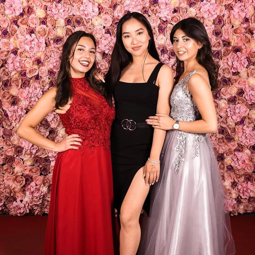Cute beauties Cute beauties