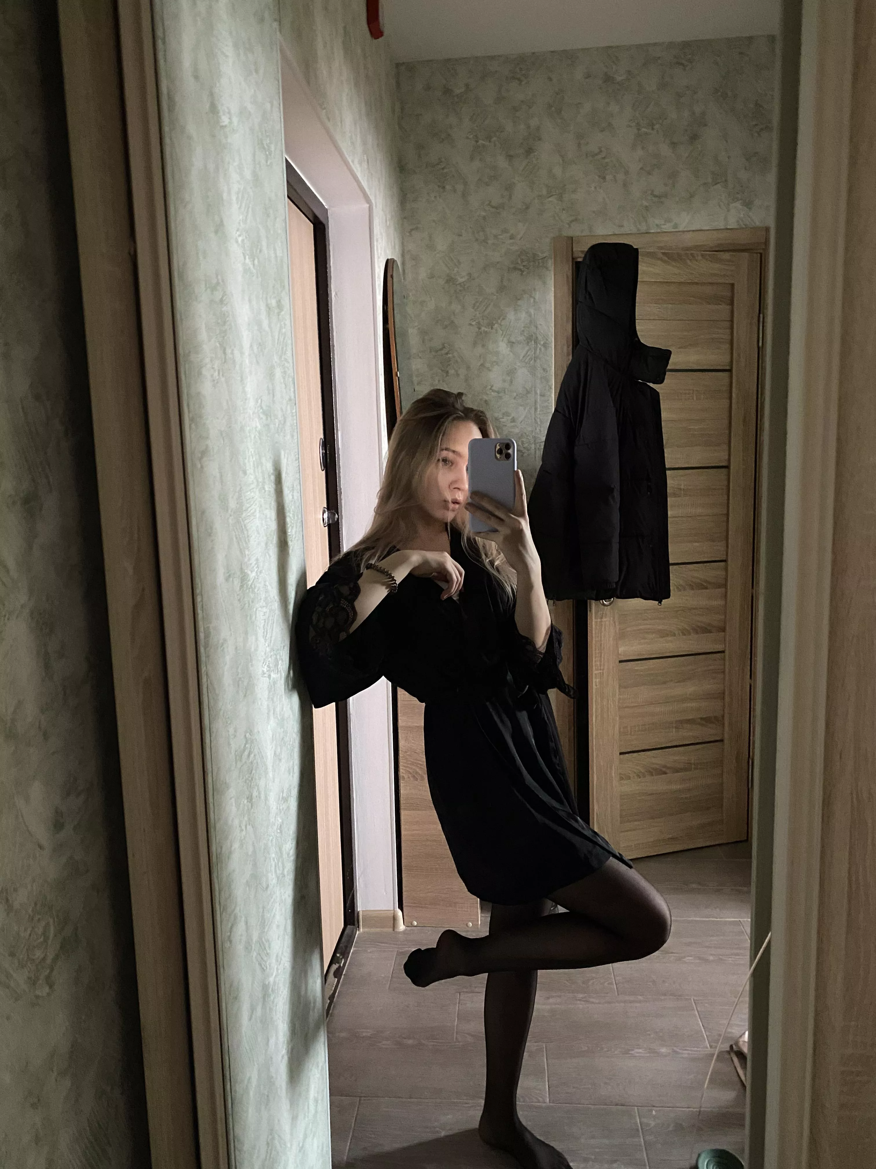 Cute enough to be your girlfriend?🤍