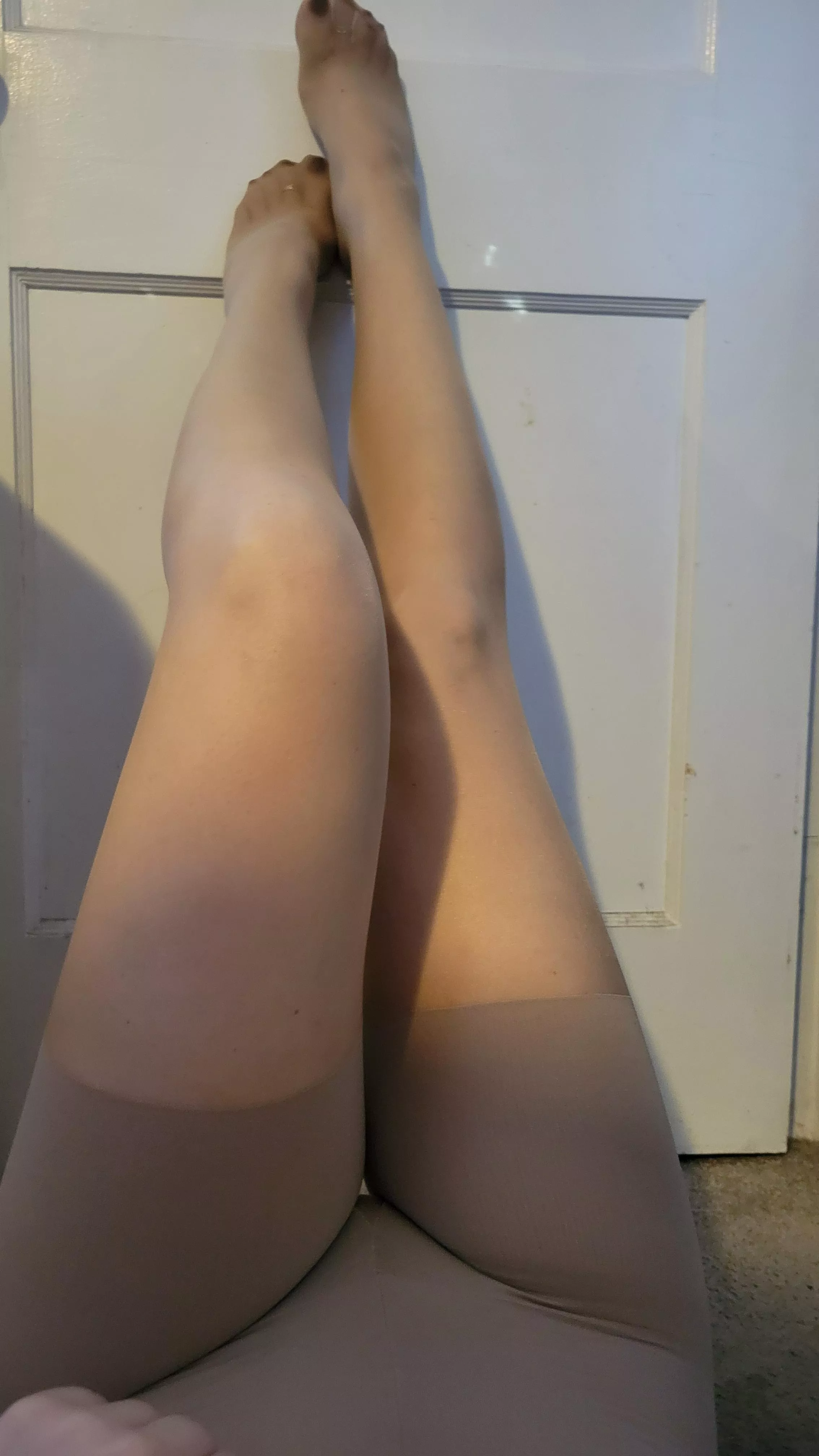 Cute legs in pantyhose anyone? $ Cute legs in pantyhose anyone? $