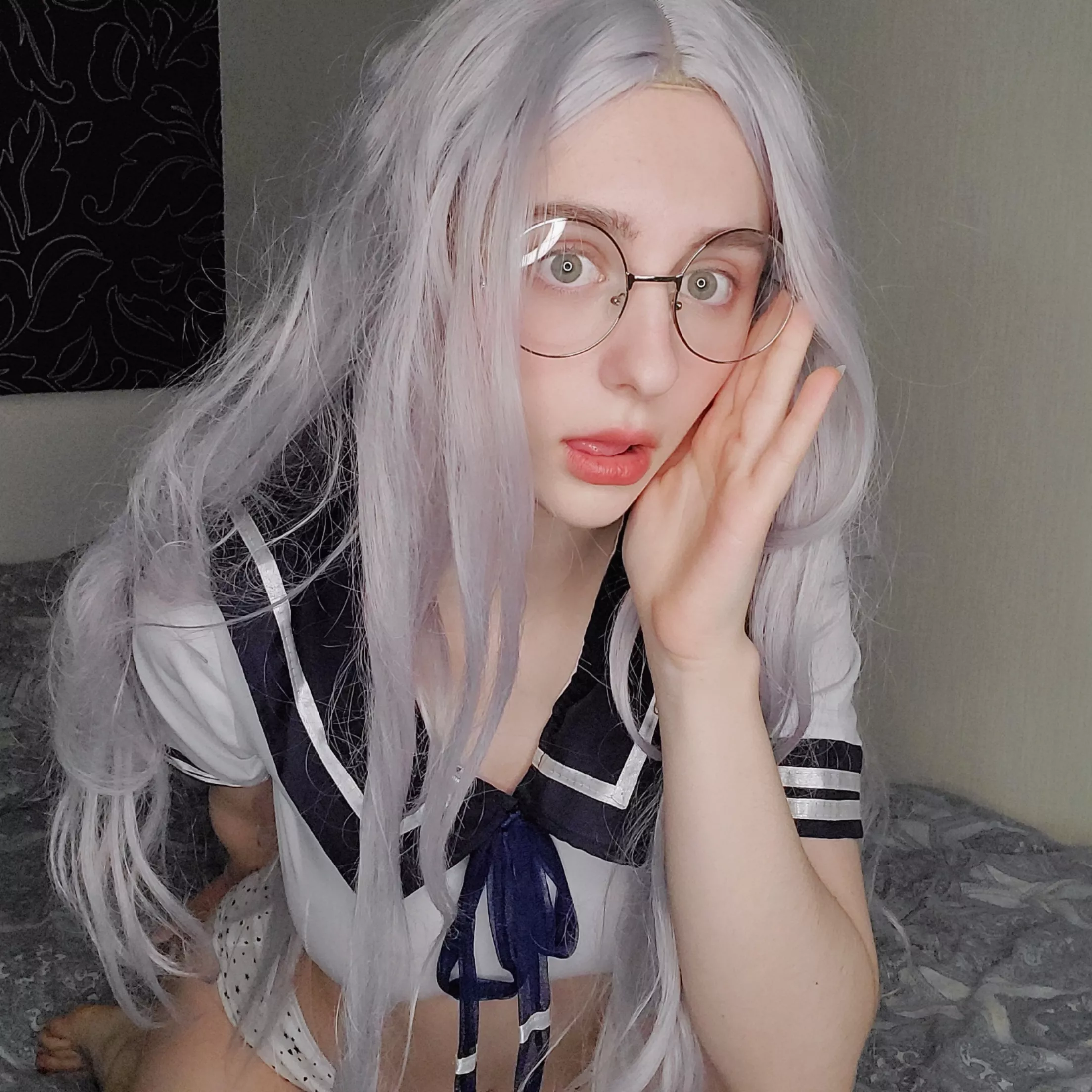 Cute schoolgirl Cute schoolgirl