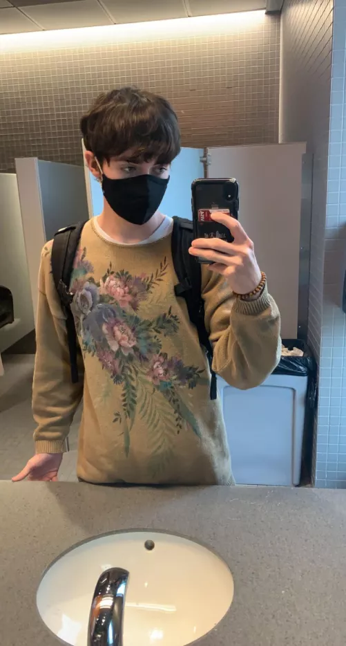 cute sweater i got :) cute sweater i got :)