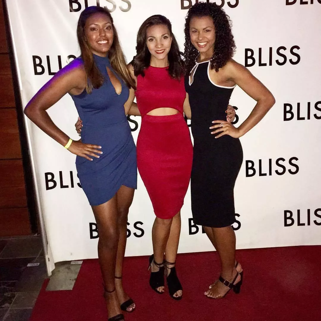 Cute Trio in Tight Dresses Cute Trio in Tight Dresses