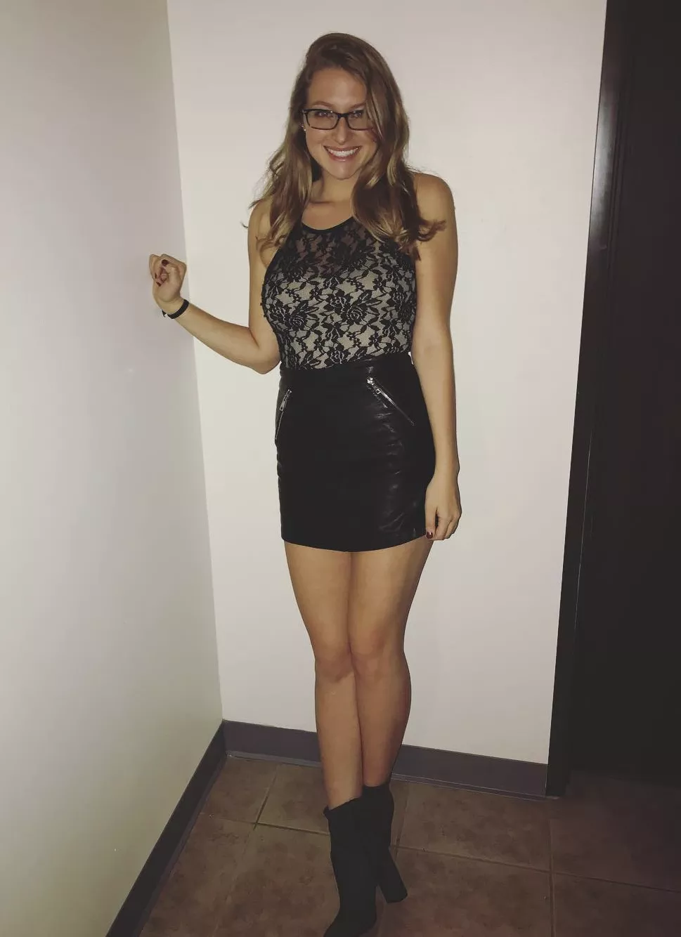 Cutie w a Skirt Cutie w a Skirt