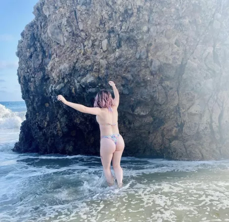 Cutie with a bootay π₯