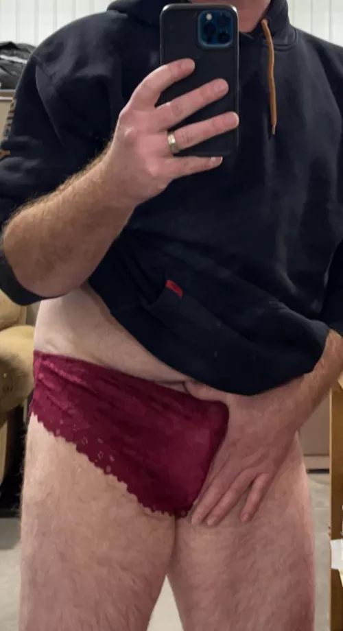 Dad bod - Mom panties