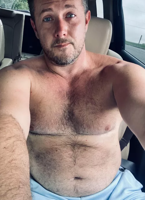 Dad is sweaty af from the gym! Dad is sweaty af from the gym!