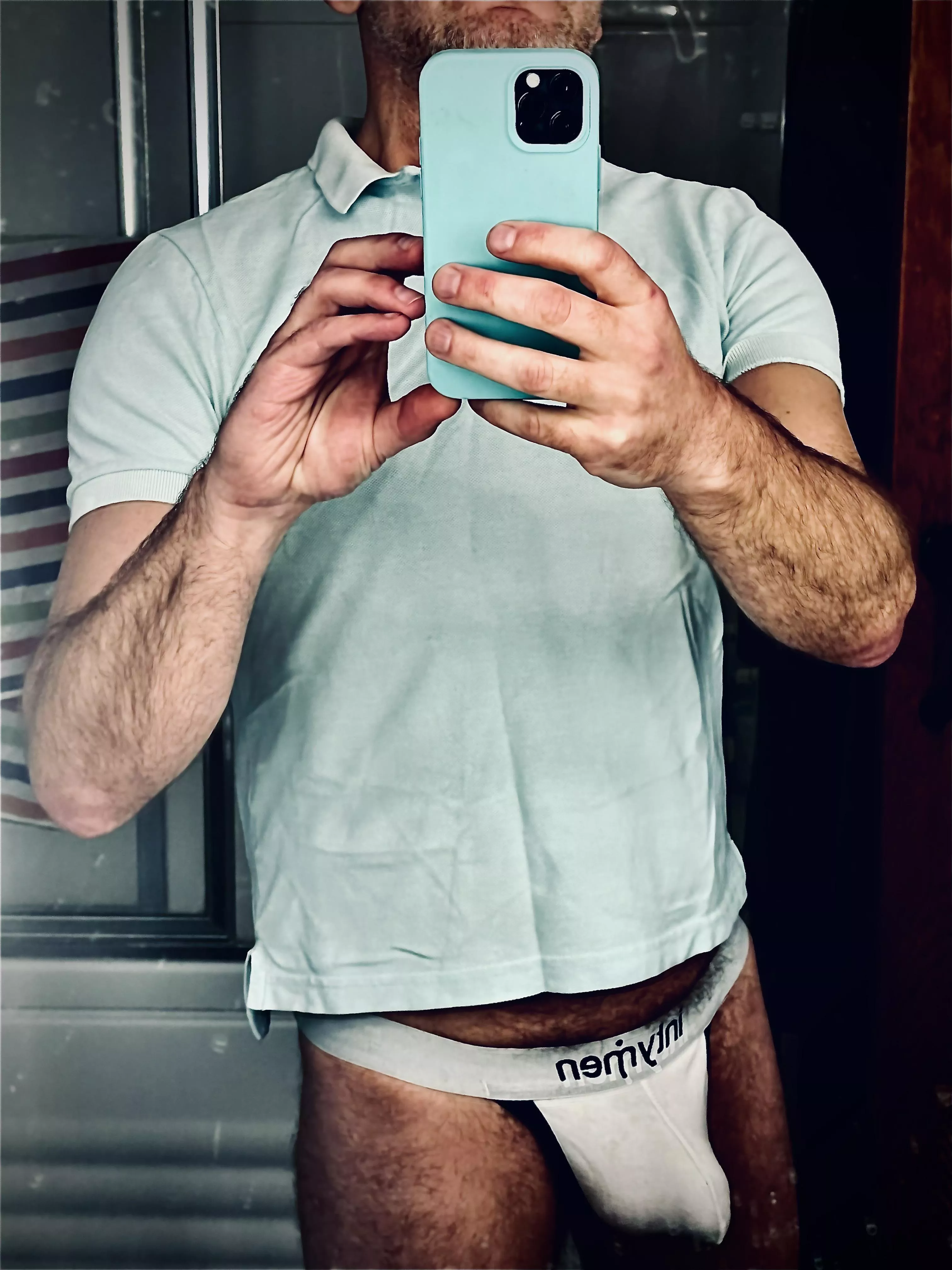 Daddy (48) is working from home today