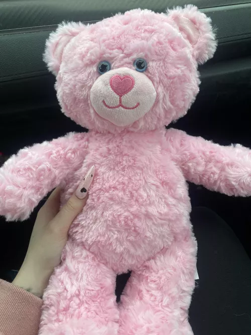 Daddy took me to build a bear for early valentimes!!!💕💕 can i have some help with name ideas?🥺
