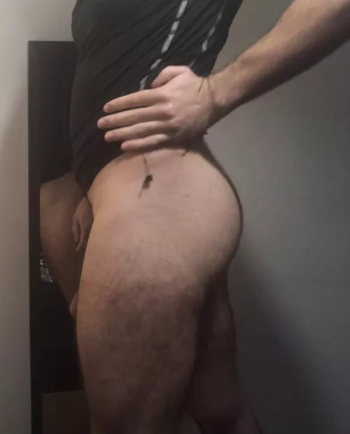 Daddyβs peach needs a taste
