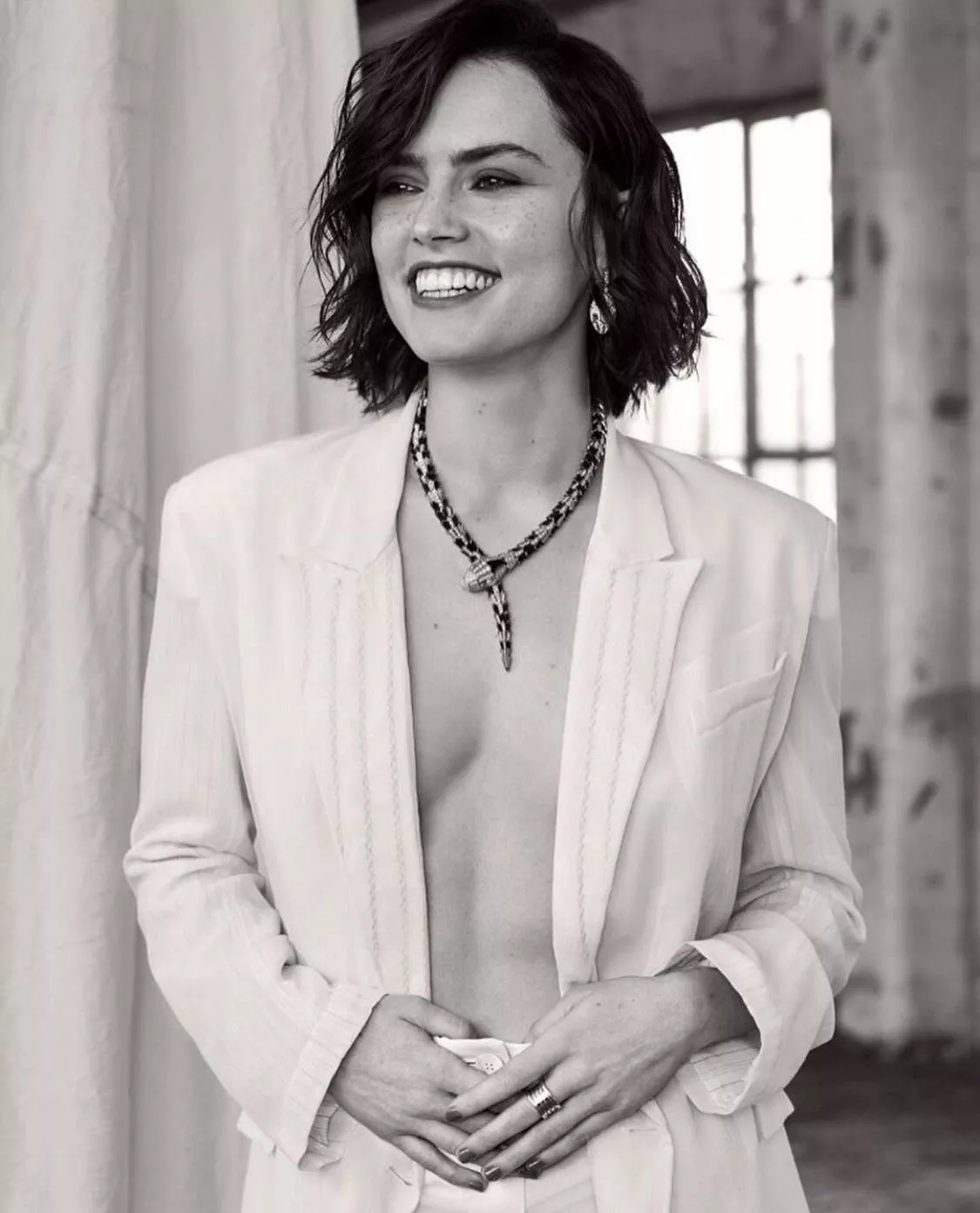 Daisy Ridley gets me so hard Daisy Ridley gets me so hard