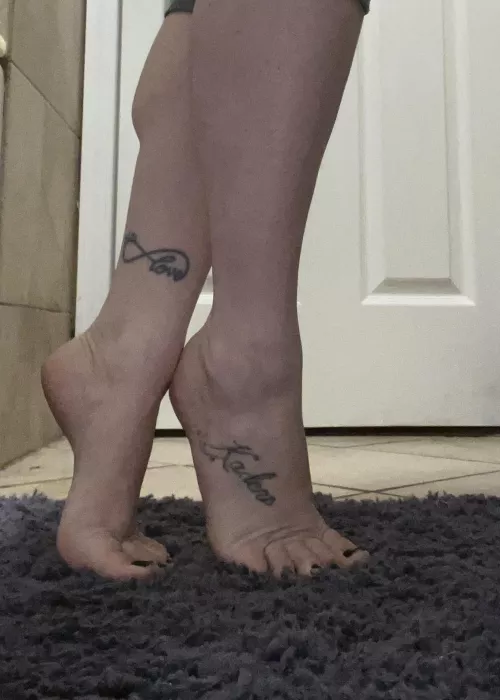 Dancers feet Dancers feet