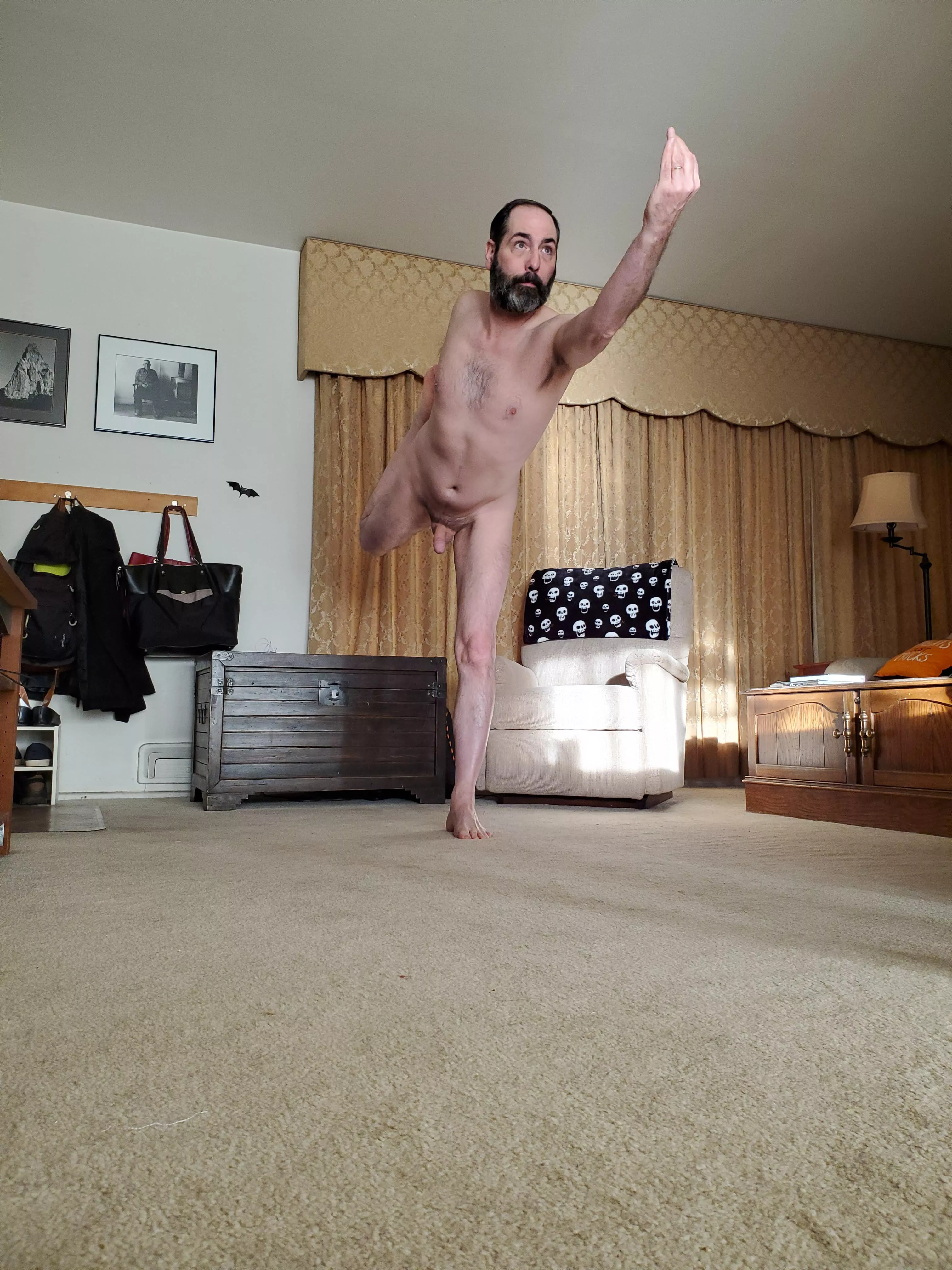 Dancing ๐บon into the weekend with u/M_asin_Manci! Have a great day my fellow naked yoga enthusiasts! Dancing ๐บon into the weekend with u/M_asin_Manci! Have a great day my fellow naked yoga enthusiasts!