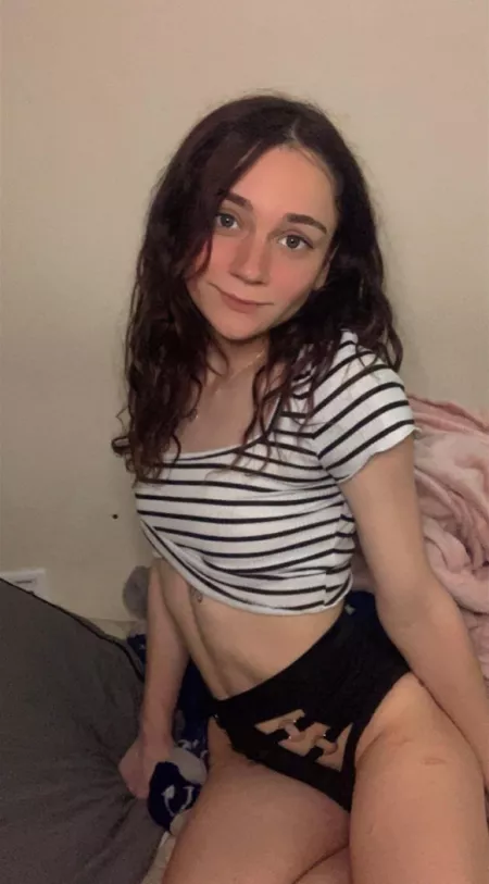 darbie π 18! young petite princess, always ready to be naughty π¦ i love making cocks rock hard π, onlyfans and fansly link in bio! chat there, iβm waiting for you π