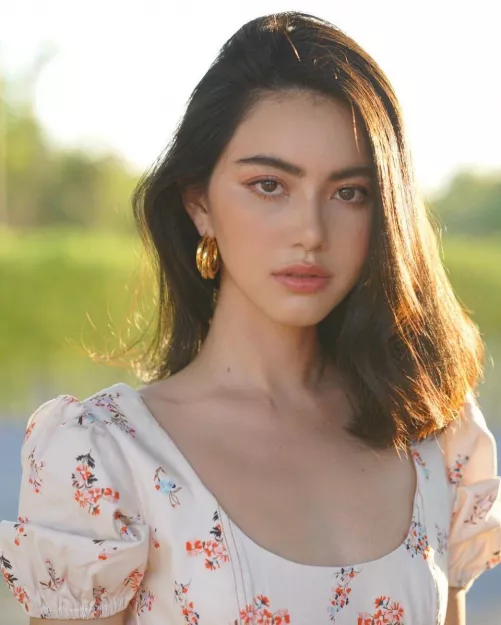 Davika Hoorne (Thai actress) Davika Hoorne (Thai actress)