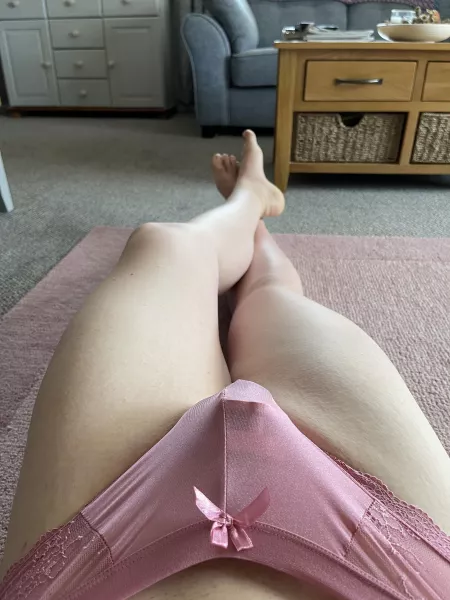 Day 4 of my chastity journey! So I took it off for only 30 mins to shave down their. If I didnโt need to touch it I didnโt and itโs back on with matching panties ๐ Day 4 of my chastity journey! So I took it off for only 30 mins to shave down their. If I didnโt need to touch it I didnโt and itโs back on with matching panties ๐