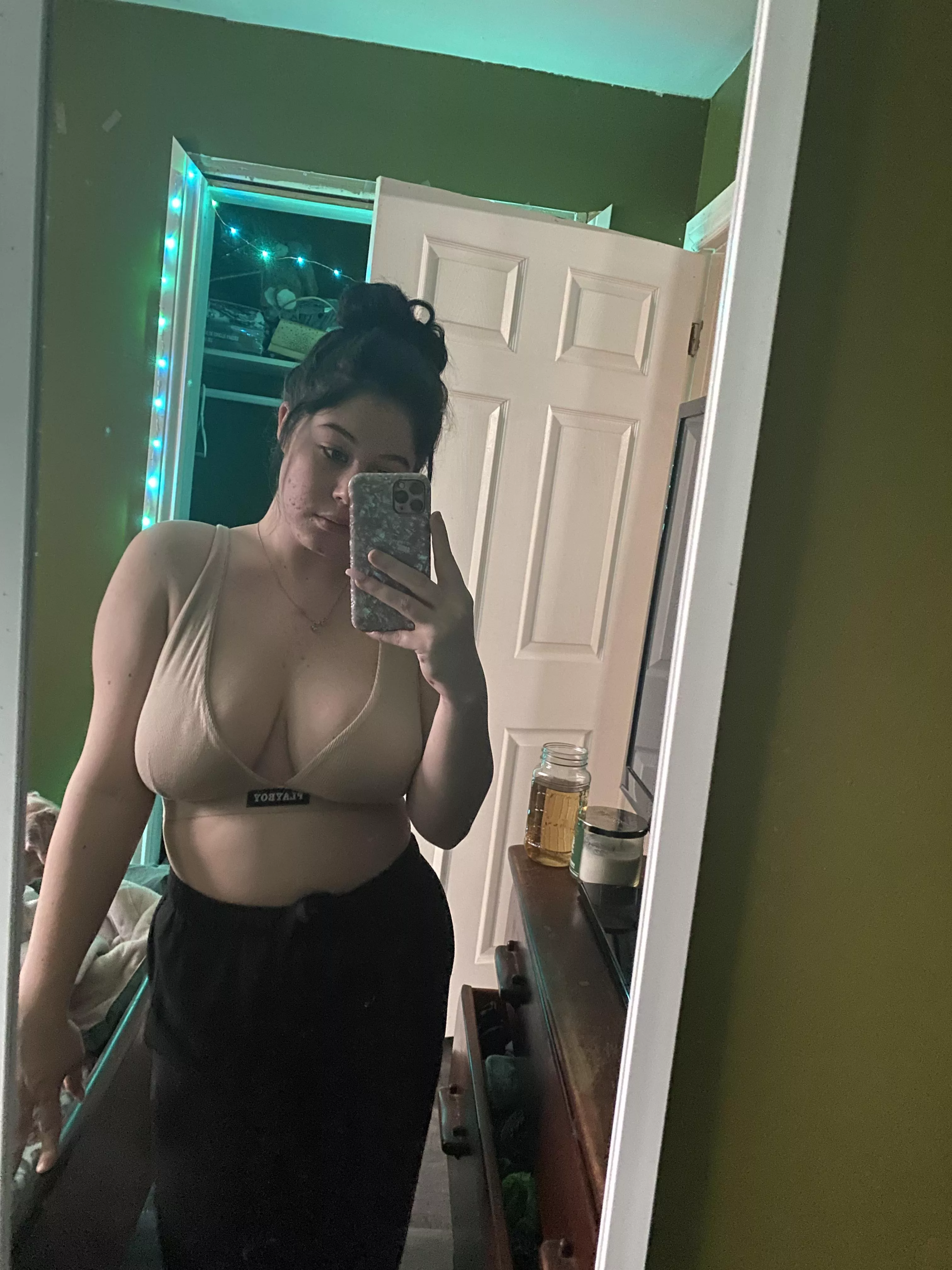 Day one of self isolation and were already off to a bad start. [f]