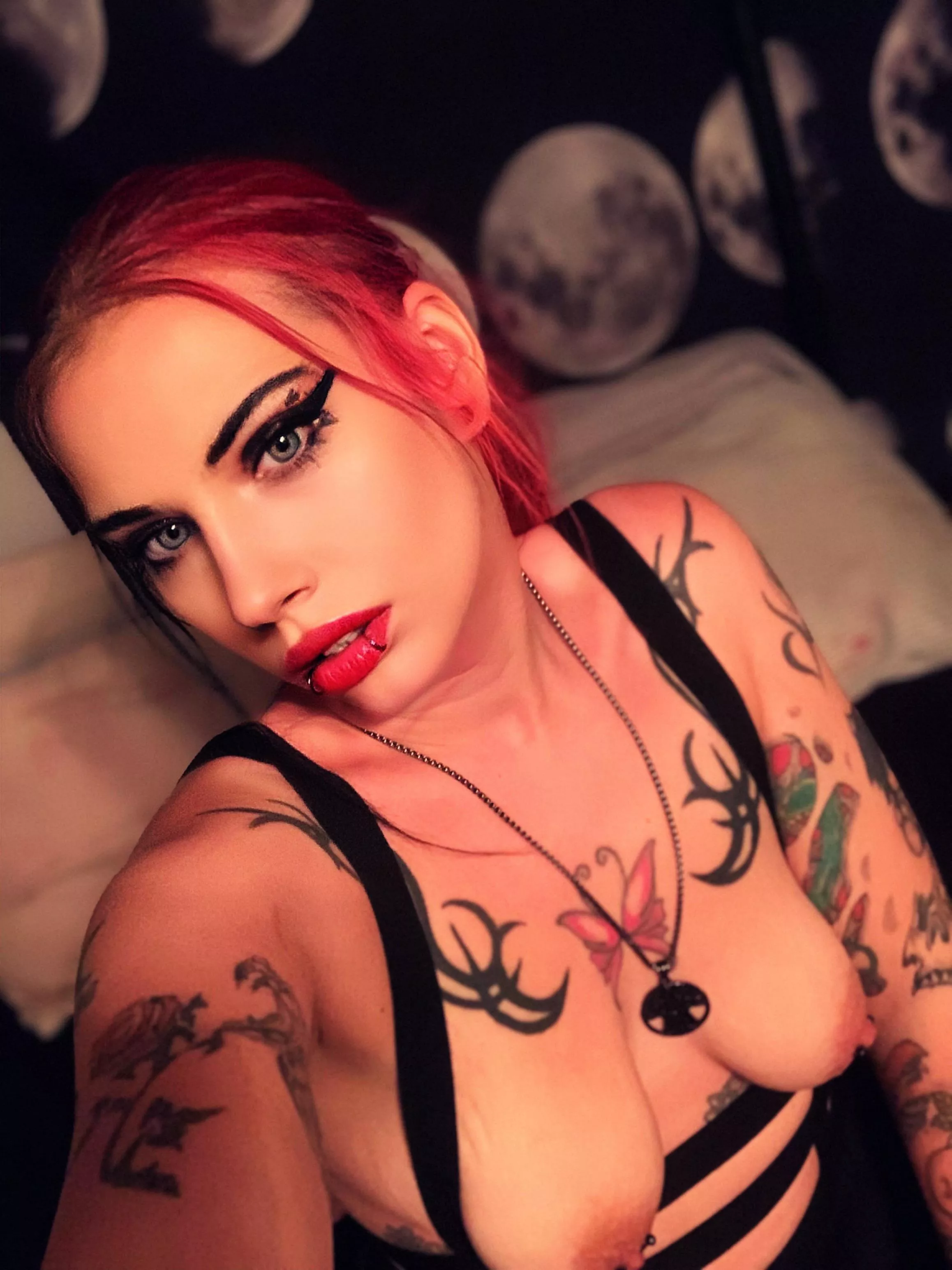 Dear diary, mood apathetic Dear diary, mood apathetic